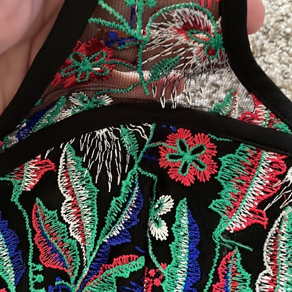 WOW Couture bikini set. Size medium. - Picture 5 of 8